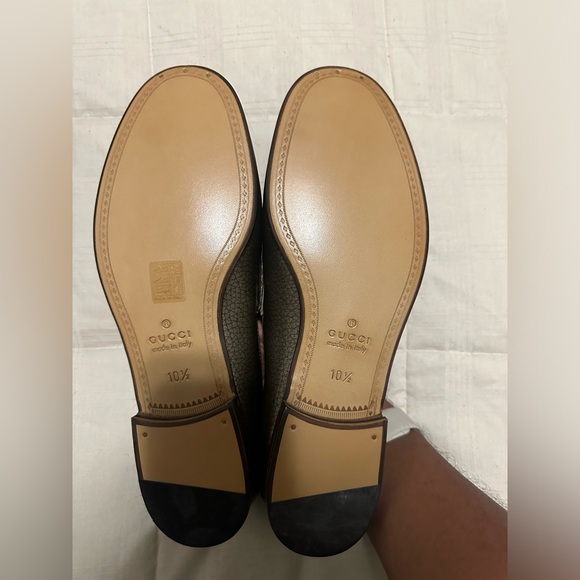 Men’s Gucci Horsebit Loafers in platinum metallic leather - Picture 3 of 9